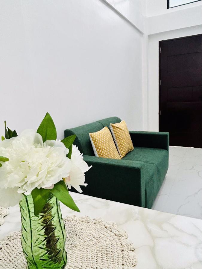 Concetta Tourist Inn Manolo Fortich Bagian luar foto