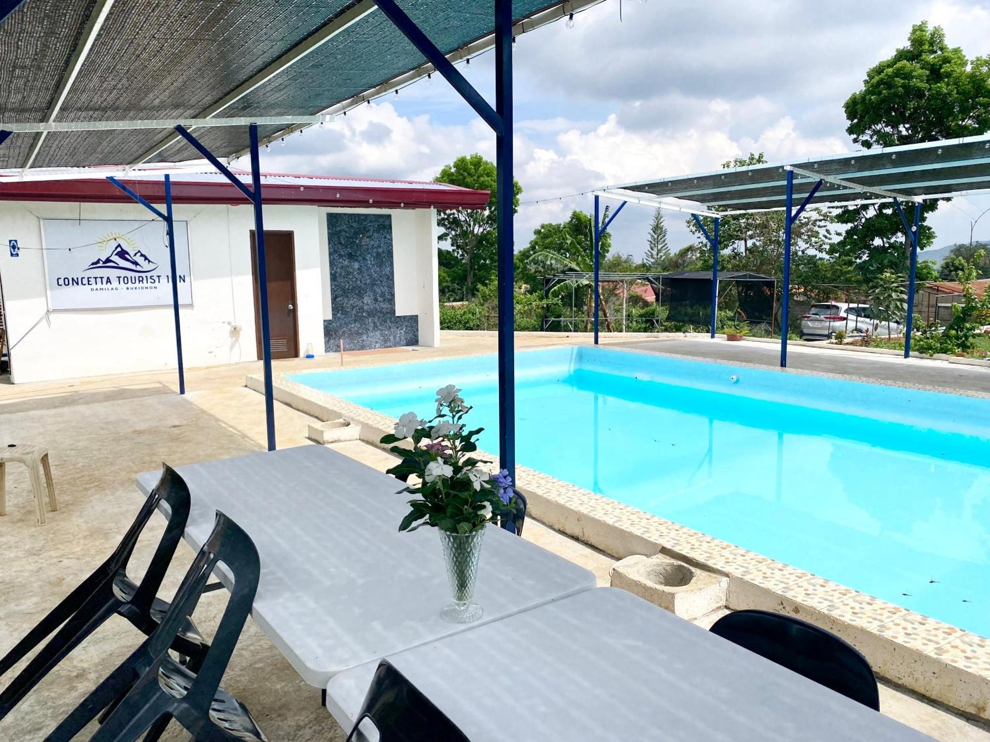 Concetta Tourist Inn Manolo Fortich Bagian luar foto